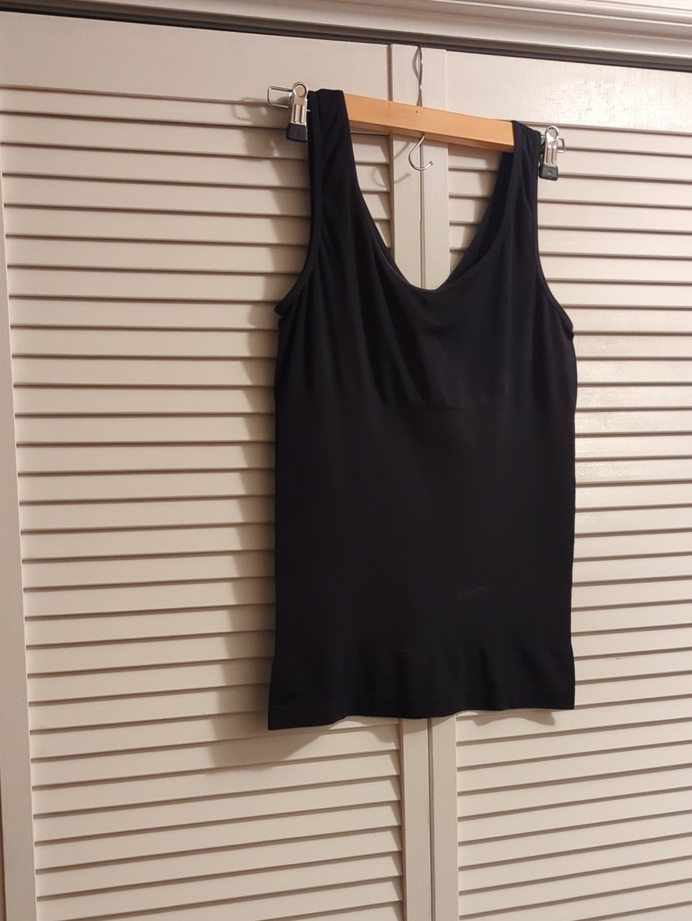Soma Black Scoop Neck Shaping Tank